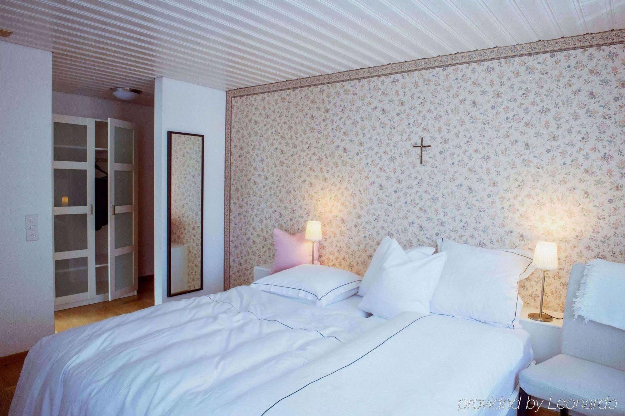 Hotel Weinstube Nendeln Eksteriør billede